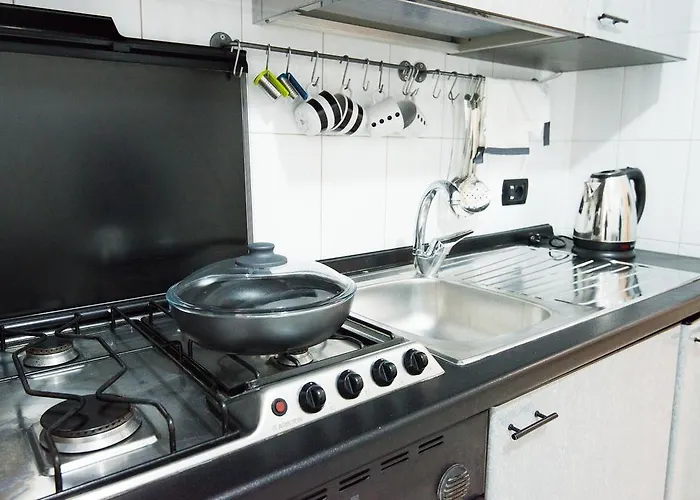 Apartment Varriale 2,0 Free Parking For Small Cars Only Neapel